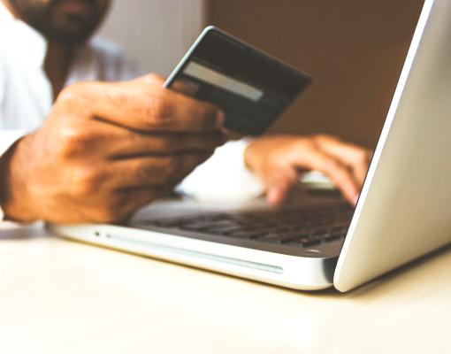 Intégration des plateformes de paiement en ligne : Stripe, Ingenico et PayPal Choisissez la meilleure solution pour faciliter les transactions sur votre Site Web